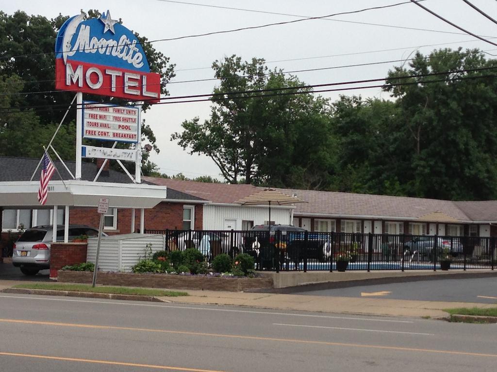 Moonlite Motel Niagara Falls Esterno foto